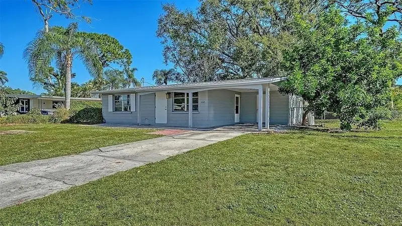 5529 Nutmeg Ave, FL