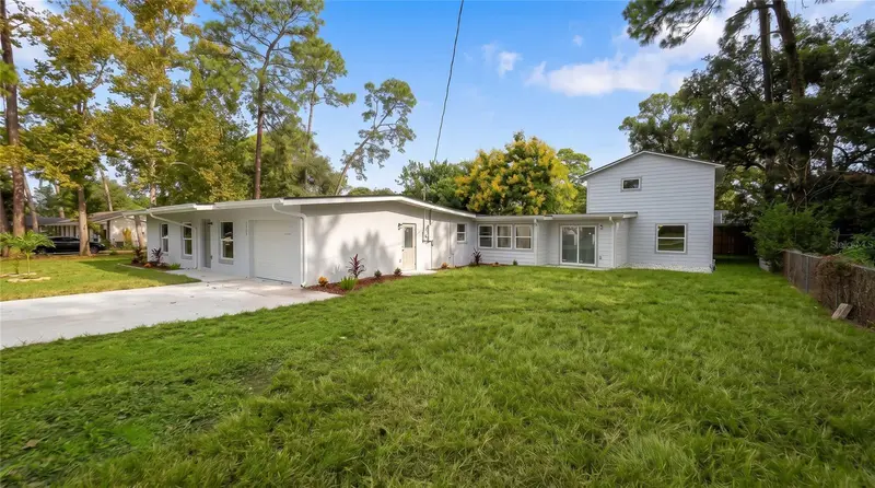 341 E Citrus St, FL
