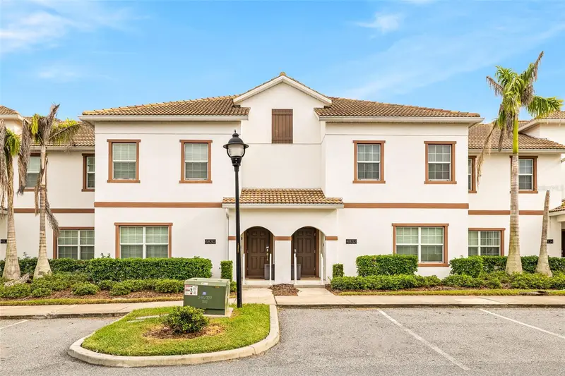 4830 Lullaby, FL
