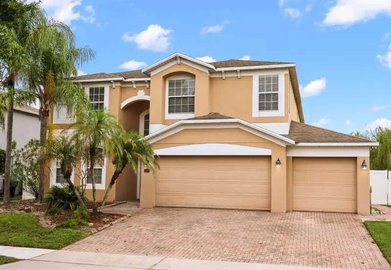 12657 Iris Lake Dr, FL