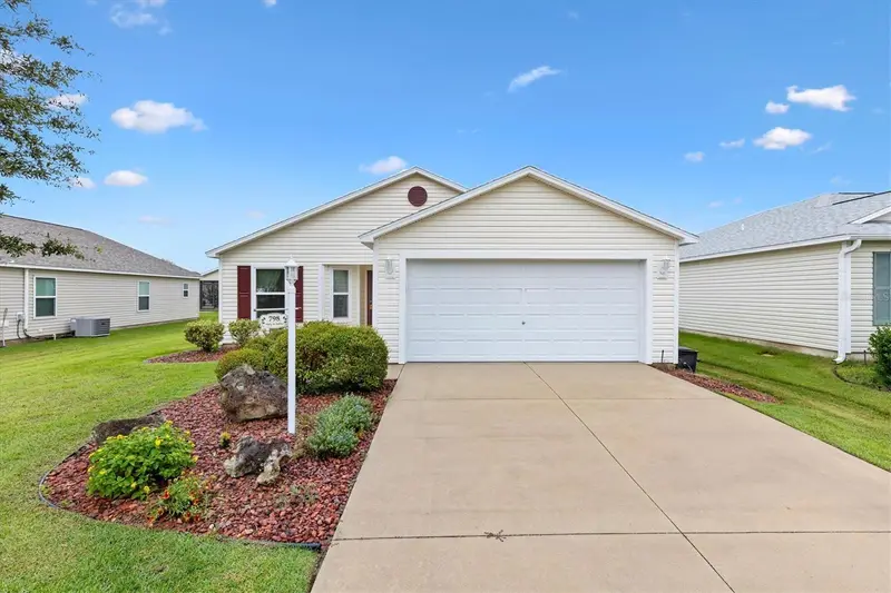 798 Millhorn Loop, FL