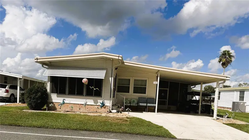 351 Hawthorne Blvd, FL