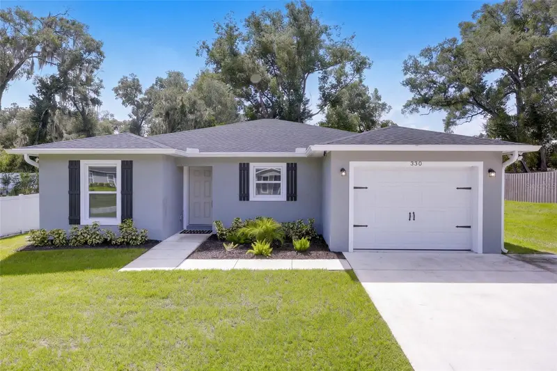 330 W Elm Dr, FL