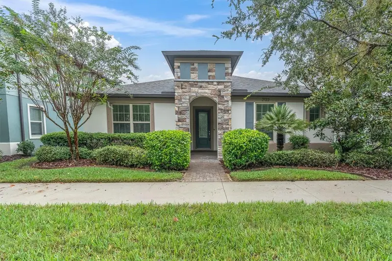 2122 Long Spur, FL