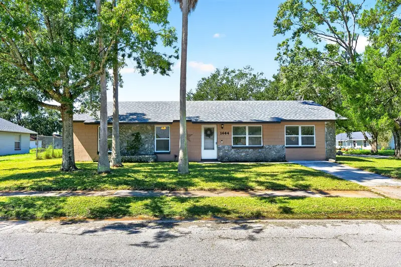 1444 Kenny Ct, FL
