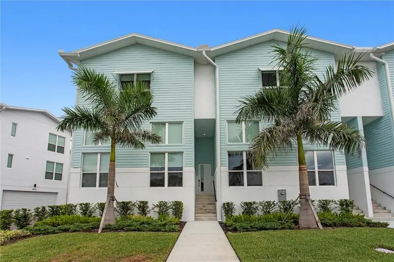 3870 Pompano Dr Se, FL
