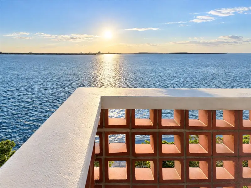 4015 Bayshore Blvd #11a, FL