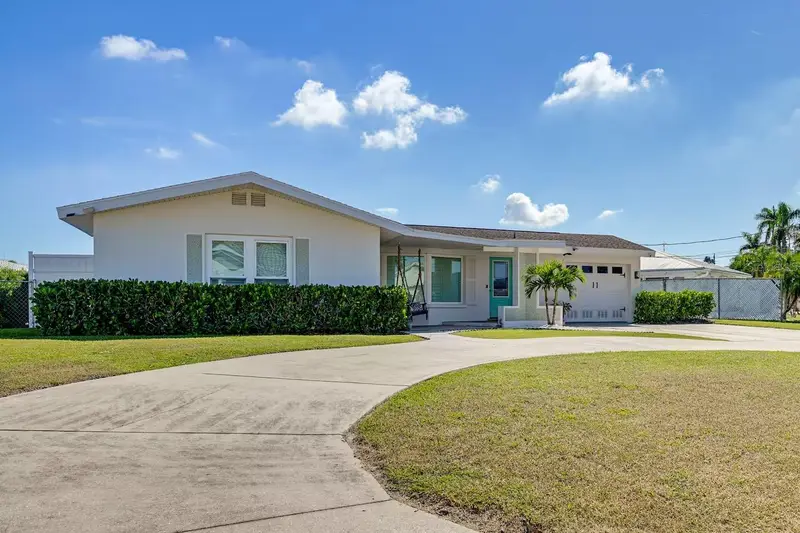 924 Arlington Rd, FL