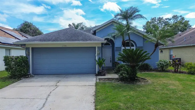 1709 Scotch Pine Dr, FL