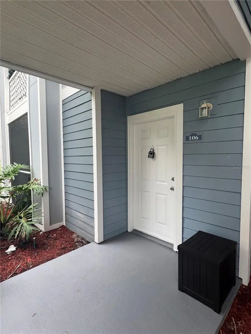 2458 Grassy Point Dr #106, FL