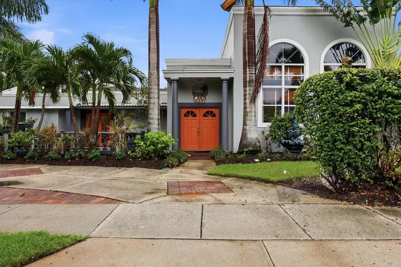 1800 Alta Vista St, FL