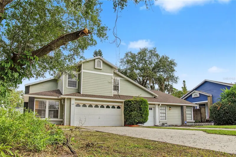 208 Alston Dr, FL