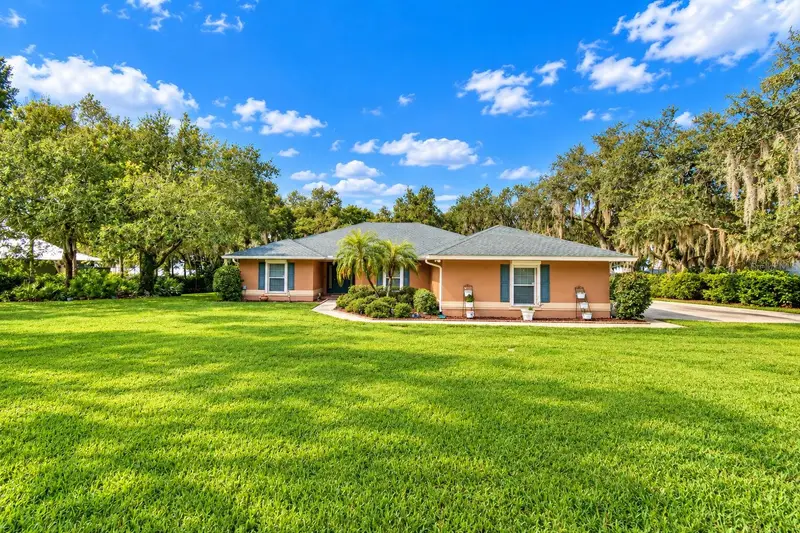 2391 S Lake Reedy Blvd, FL