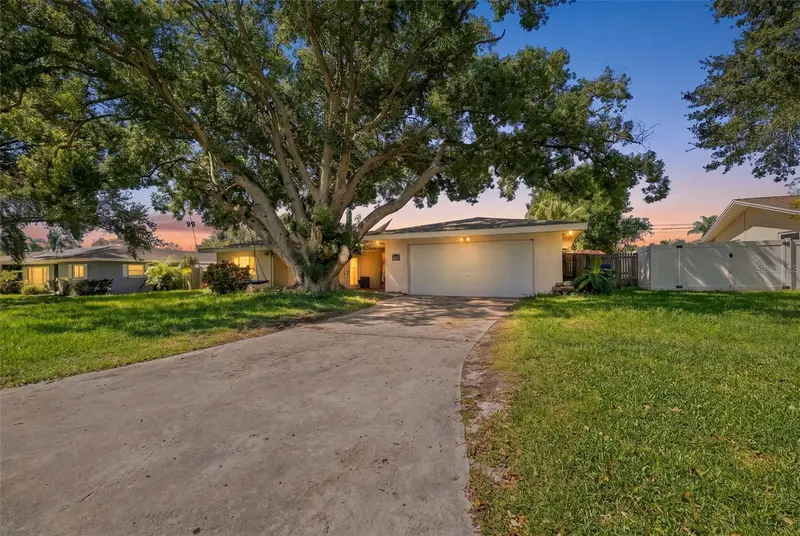 1356 Woodcrest Ave, FL