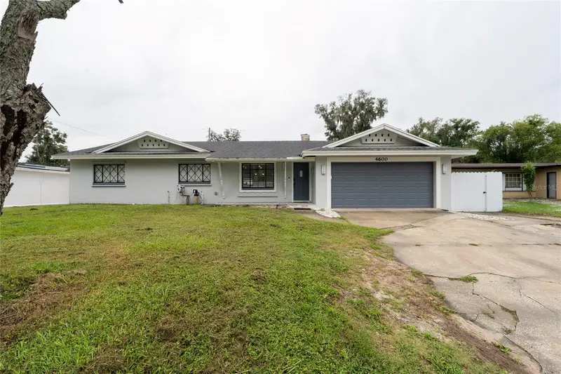 4600 Arcie St, FL