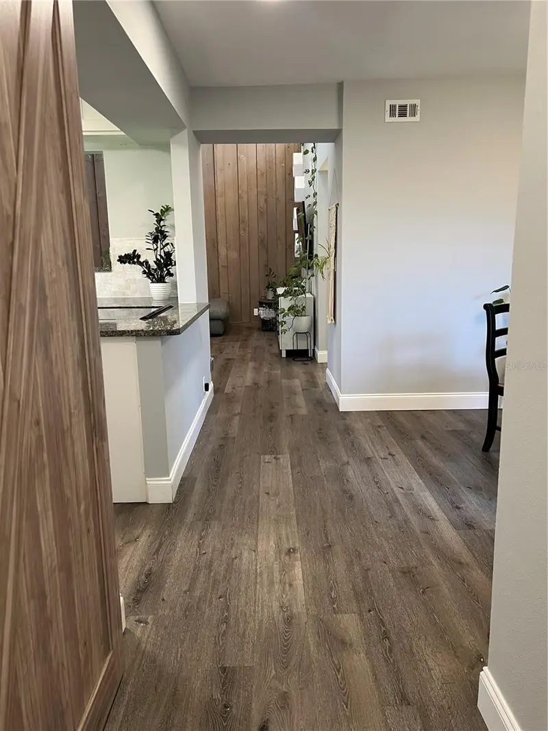 269 Crown Oaks Way #202, FL