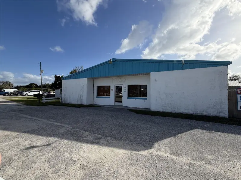 1950 County Road 452, FL