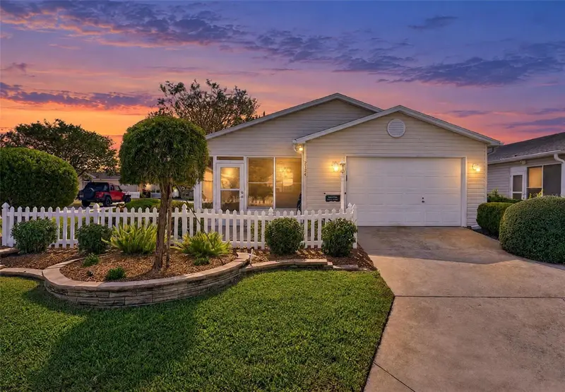 Lady Lake listing