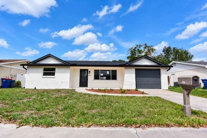 7421 Sandalwood Dr, FL