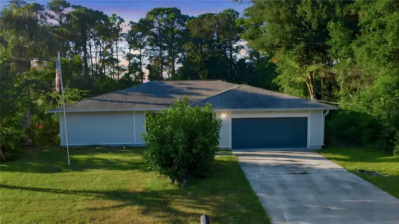 92 Foster Ln, FL