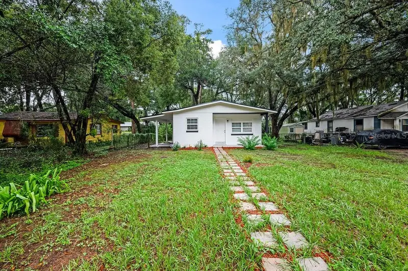 4737 Halliday Ln, FL