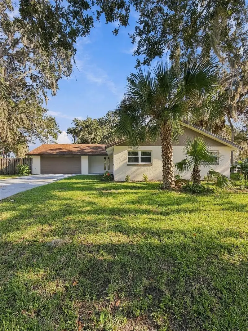 106 Kent Ct, FL