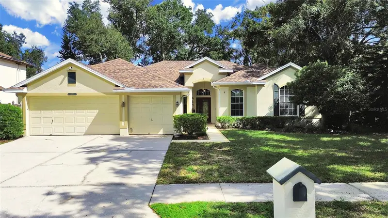14915 Devonshire Woods Pl, FL