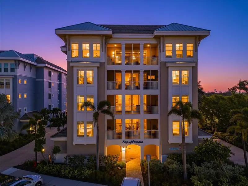 395 Aruba Cir #203, FL