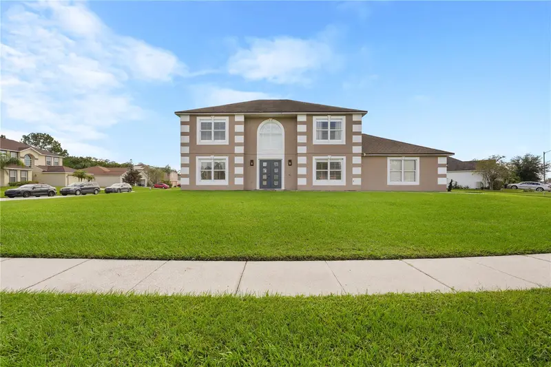 2430 Marcasite Loop, FL
