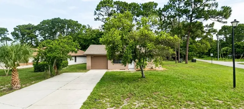 8445 Dunnellon Rd, FL