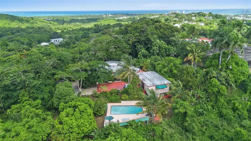 Lote 142 Colinas De Luquillo, PR