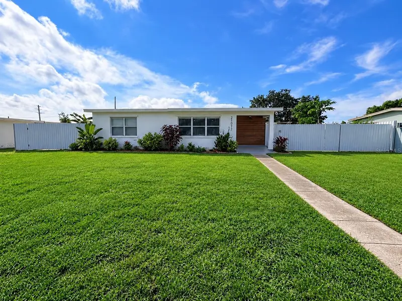 21077 Midway Blvd, FL