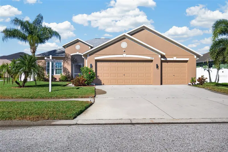 13113 Graham Yarden Dr, FL