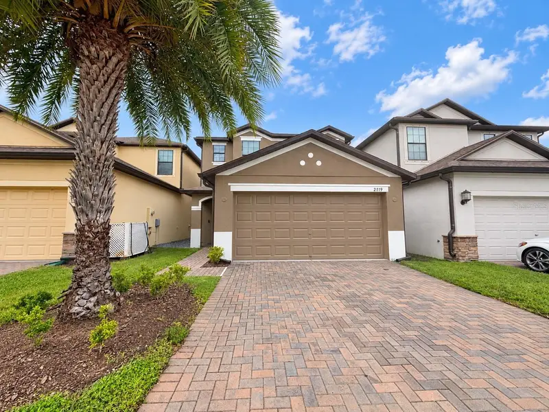 2719 Garden Falls Dr, FL