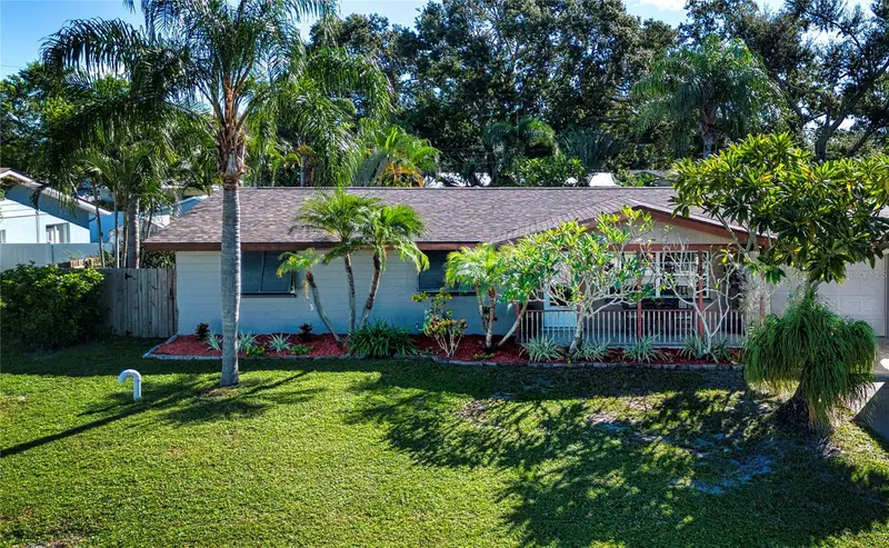 5745 Savannah Dr, FL