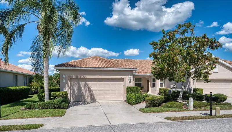 4269 Cascade Falls Dr, FL