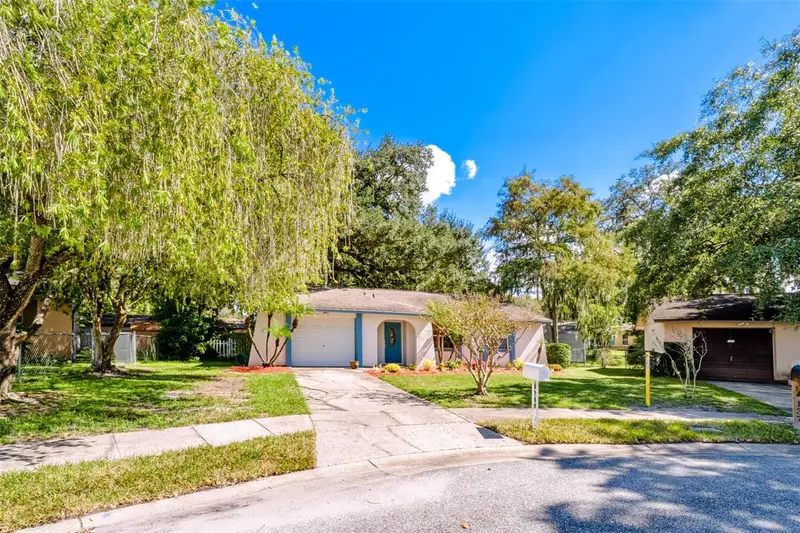 135 Cortez Ct, FL
