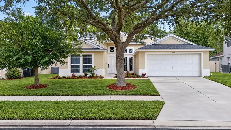 507 Canary Island Ct, FL