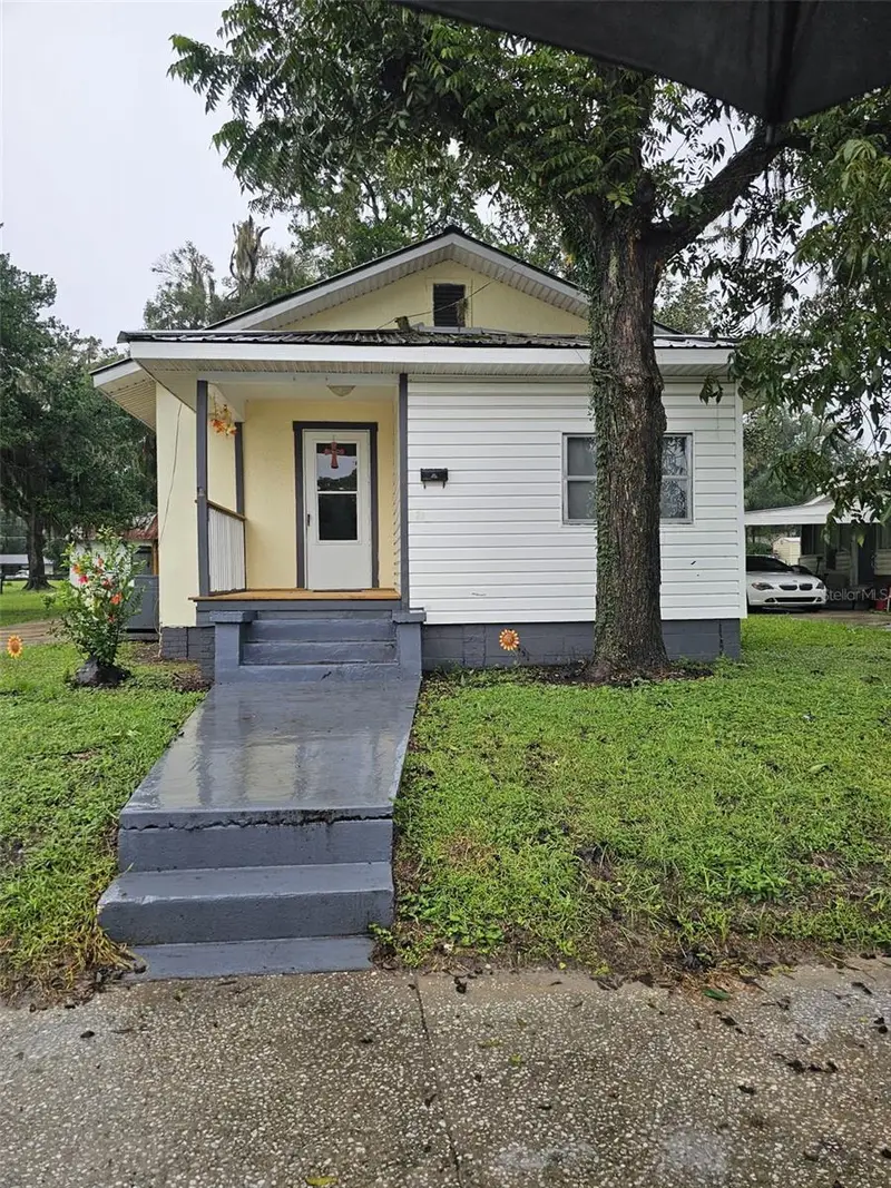 623 Ne 8th Ave, FL