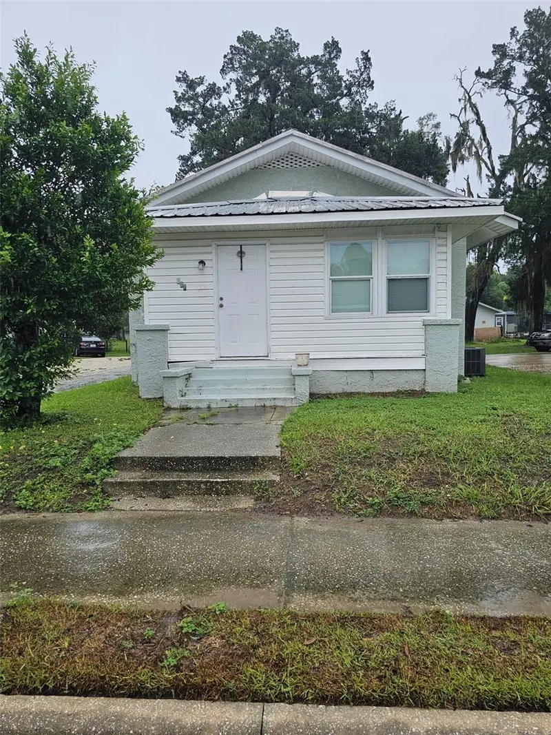 627 Ne 8th Ave, FL