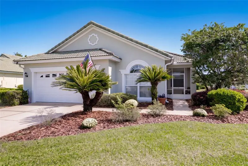 338 Foxhill Dr, FL