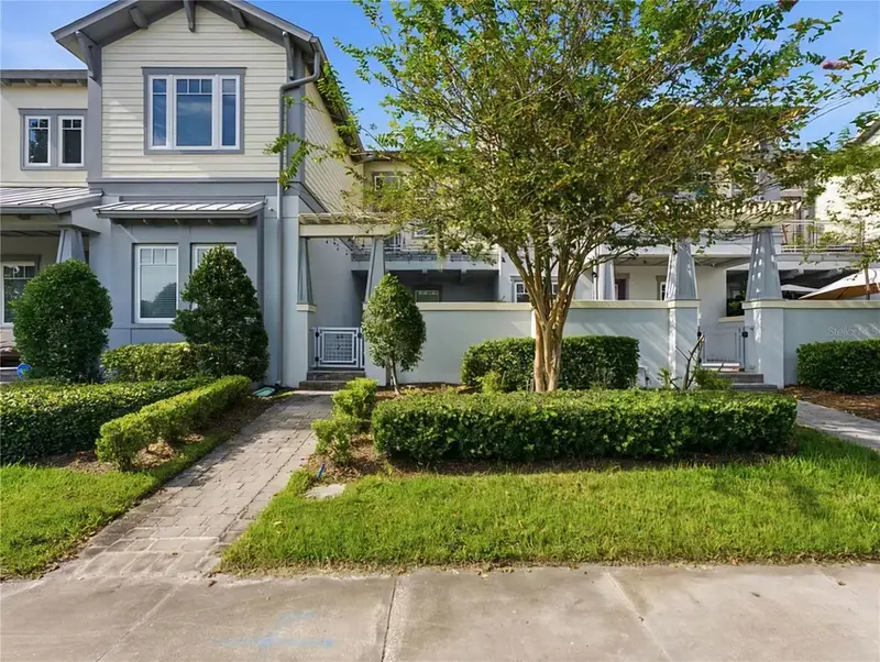 9025 Laureate Blvd, FL
