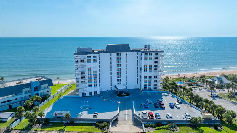 1575 Ocean Shore Blvd #307, FL