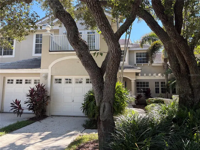 402 Date Palm Ct Ne, FL