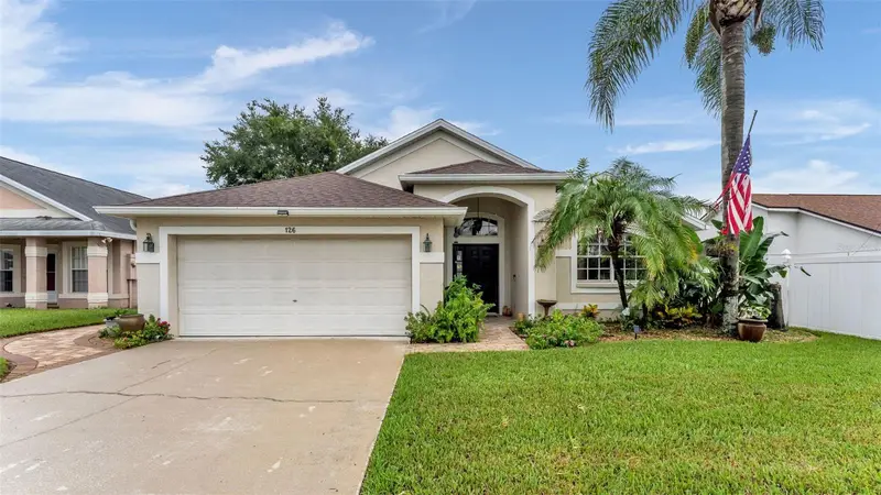 126 King George Dr, FL