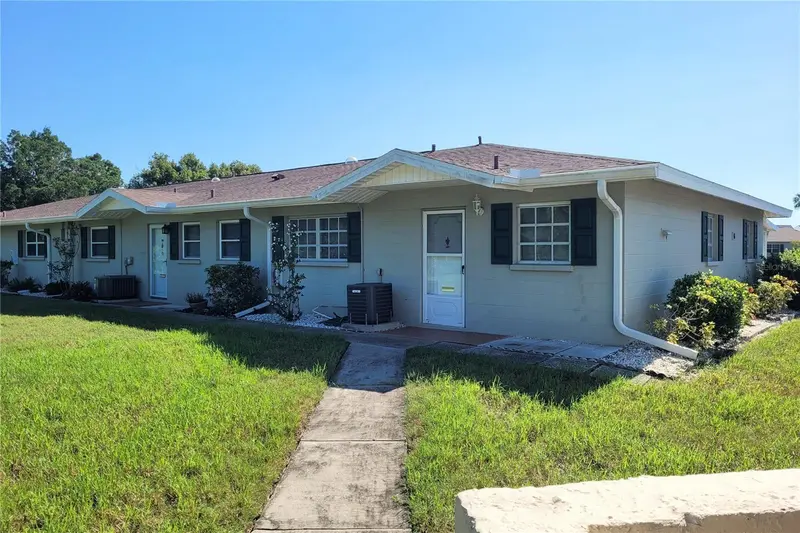 2609 Golf Course Dr #403, FL