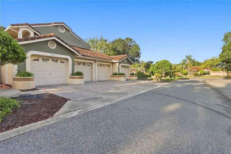 7808 Sugar Brook Ct #7808, FL