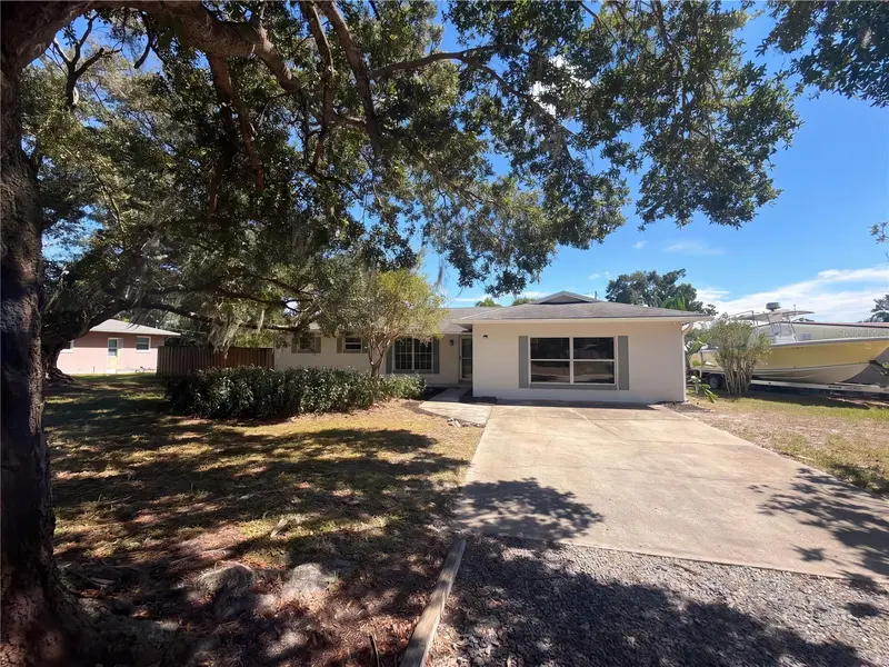 441 Ridge Dr, FL