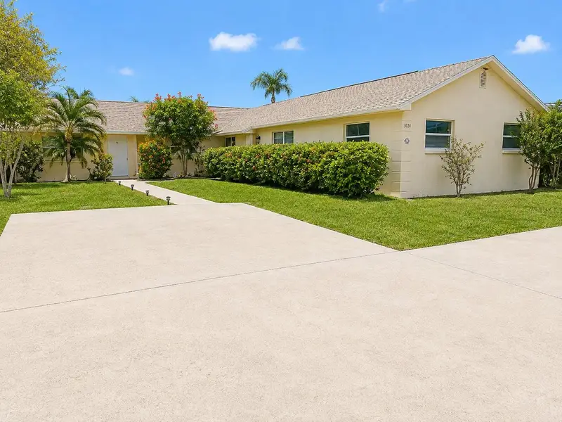 3052 Park Ln, FL