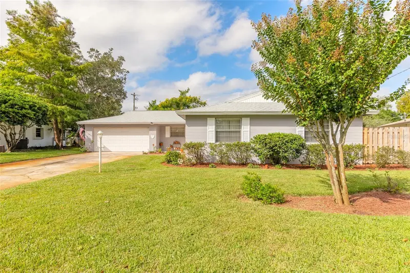 47 Mayfield Cir, FL
